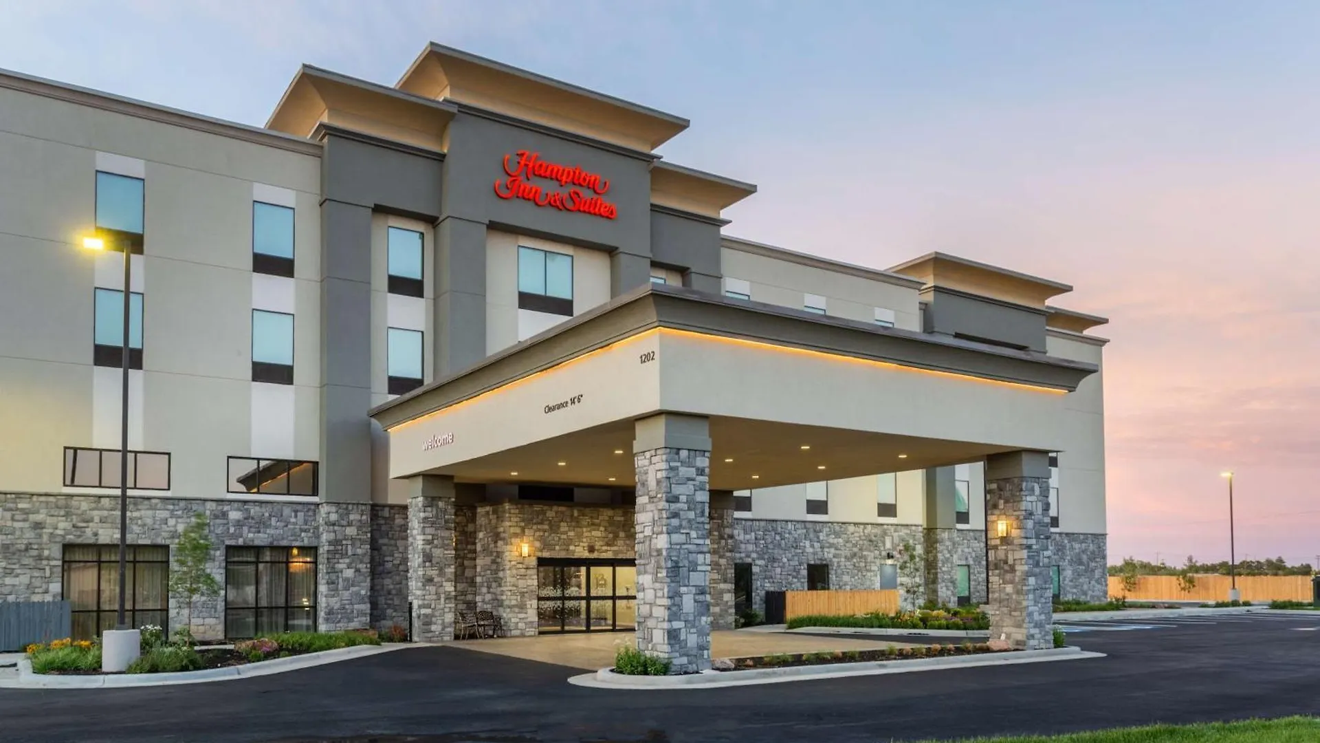 9 Smart Hampton by Hilton Hotels in Oklahoma Worth Booking