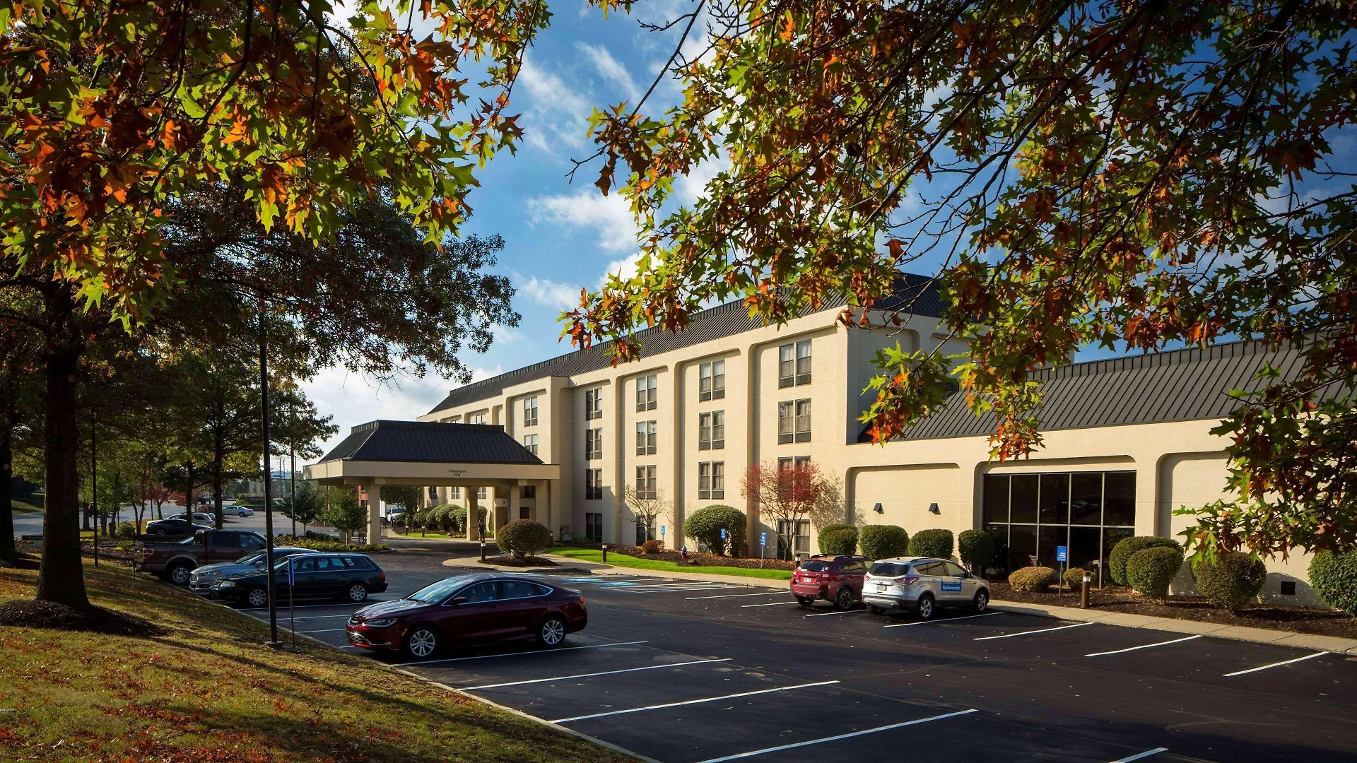 Staying in Pennsylvania as a Couple: 15 Hotels Compared