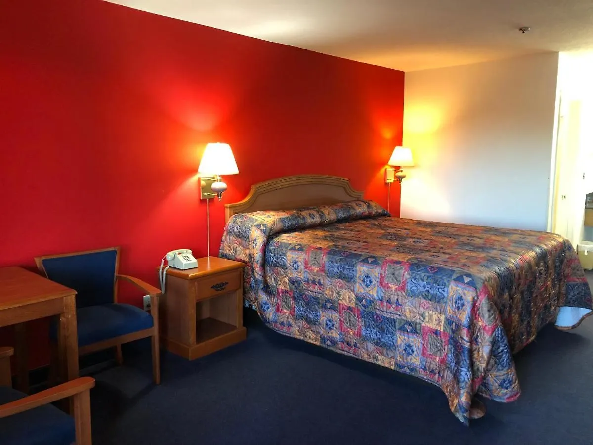4 Smart 2-Star Hotels Near Ralph B Clark Regional Park
