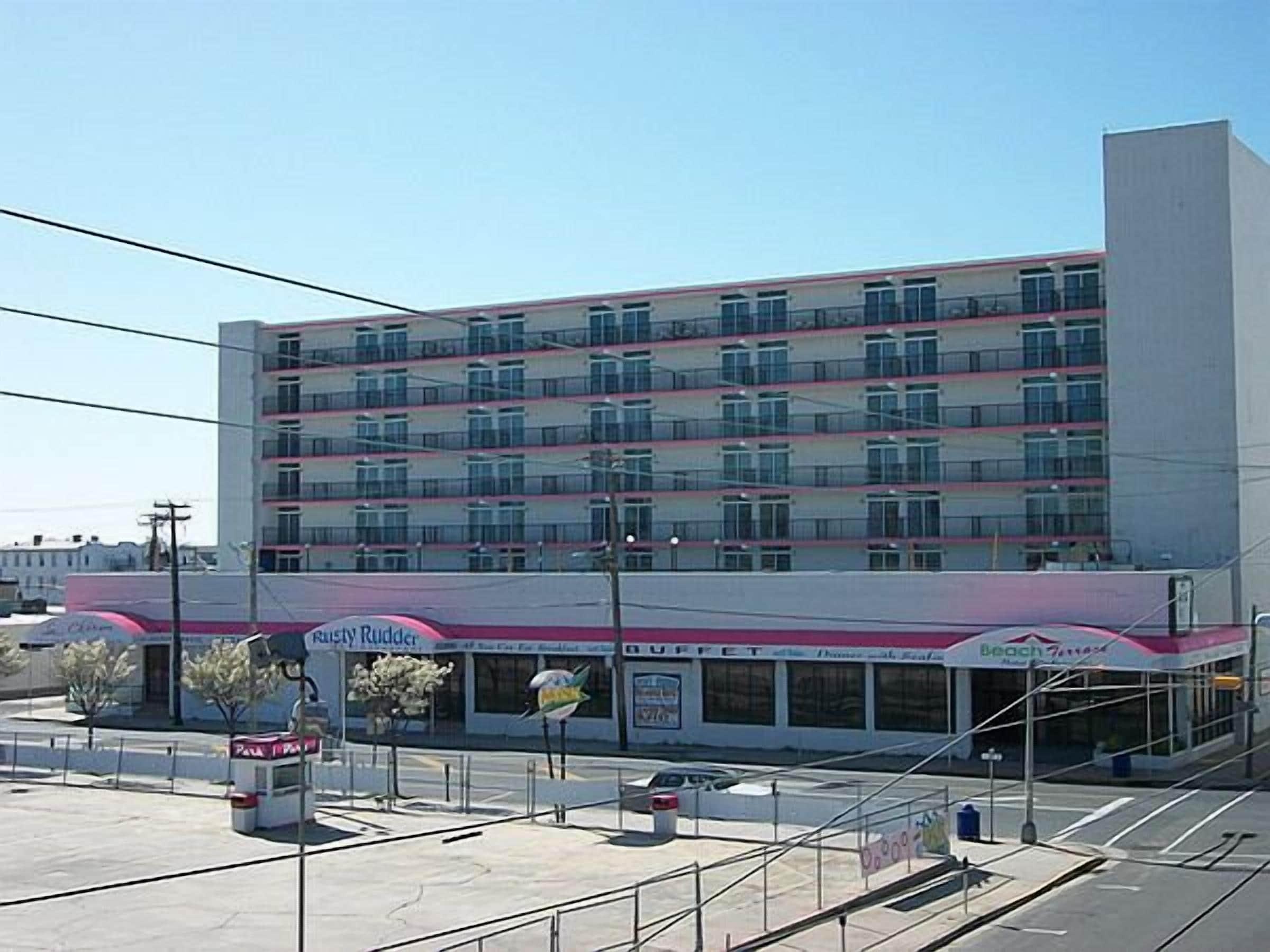 6 Central Hotels Close to Wildwoods Convention Center
