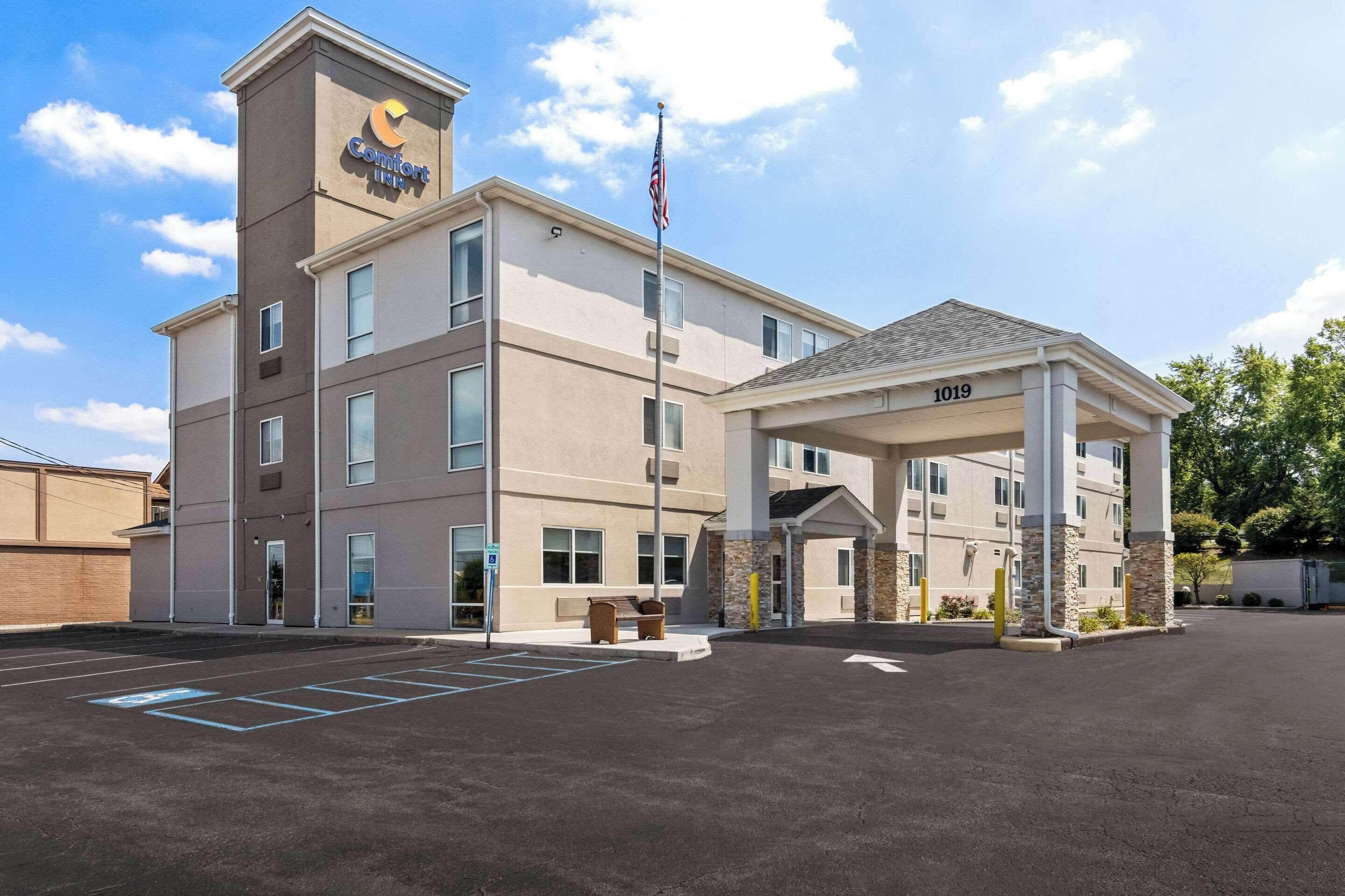 15 Golf Hotels in Chicago Metropolitan Area That Deliver